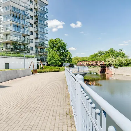 Jednosci Narodowej 202 By Homeprime