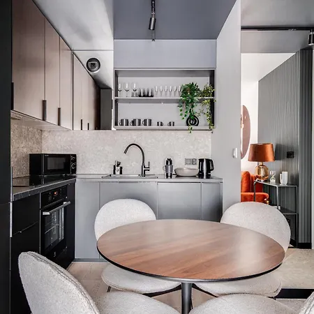 Jednosci Narodowej 202 By Homeprime Apartamento *